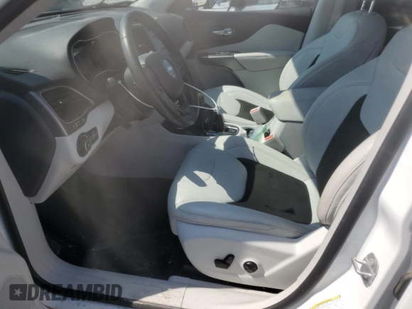 2020 Jeep Cherokee Altitude with VIN 1C4PJMLX8LD612973, listed as a Copart auction lot 54729785 with 12,772 mi miles and Salvage title. Bid and sale history available at DreamBid. Image 7.