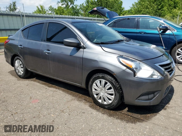 2019 Nissan Versa SV z VIN 3N1CN7AP5KL832221, wystawiony jako Copart lot #61361015 z przebiegiem 145 684 mil mil oraz Czysty tytuł • Clean title. Historia ofert i sprzedaży dostępna na DreamBid. Obrazek 4.