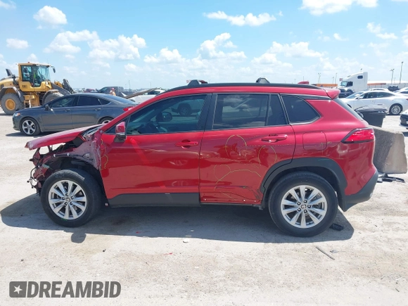 2022 Toyota Corolla Cross LE with VIN 7MUCAAAG1NV004645, listed as a IAAI auction lot 42098602 with 122,135 mi miles and . Bid and sale history available at DreamBid. Image 15.