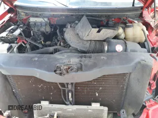 2004 Ford F-150 STX z VIN 1FTRX14W44NB09724, wystawiony jako Copart lot #63908855 z przebiegiem 159 715 mil mil oraz Szkoda całkowita • Salvage title. Historia ofert i sprzedaży dostępna na DreamBid. Obrazek 11.