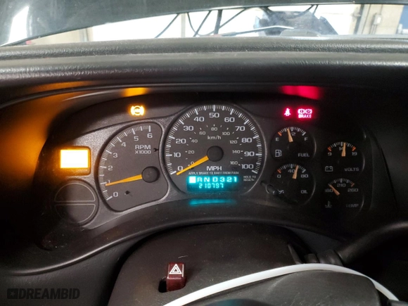 2000 Chevrolet Silverado 1500 LT with VIN 1GCEK19T6YE280296, listed as a Copart auction lot 53191135 with 210,797 mi miles and Clean Title. Bid and sale history available at carsss.com. Image 9.
