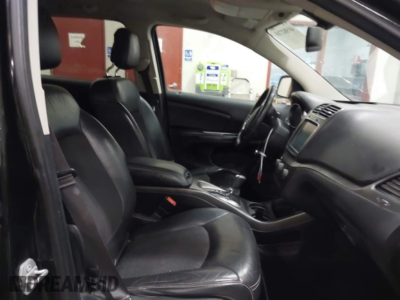 2015 Dodge Journey Crossroad with VIN 3C4PDCGG8FT740981, listed as a IAAI auction lot 41582710 with 185,938 mi miles and . Bid and sale history available at DreamBid. Image 5.