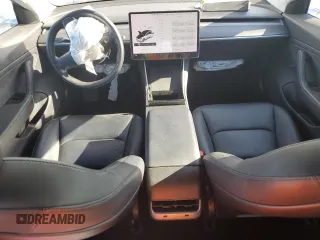2019 Tesla Model 3 Mid Range z VIN 5YJ3E1EA7KF326727, wystawiony jako Copart lot #56243505 z przebiegiem 49 009 mil mil oraz Szkoda całkowita • Salvage title. Historia ofert i sprzedaży dostępna na DreamBid. Obrazek 8.