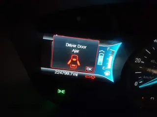 2015 Ford Fusion SE Hybrid with VIN 3FA6P0LU6FR248904, listed as a IAAI auction lot 41556607 with 224,799 mi miles. Bid and sale history available at carsss.com. Image 15.