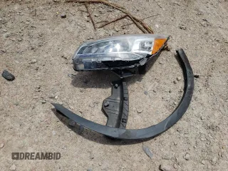 2014 Ford Escape Titanium с VIN 1FMCU0J98EUD63592, выставлен на аукционе Copart как лот 51737595 с пробегом 69 223 миль миль и На запчасти • Non repairable. История ставок и продаж доступна на DreamBid. Изображение 13.