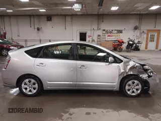 2008 Toyota Prius with VIN JTDKB20U883299913, listed as a IAAI auction lot 41143444 with 124,074 mi miles. Bid and sale history available at carsss.com. Image 13.