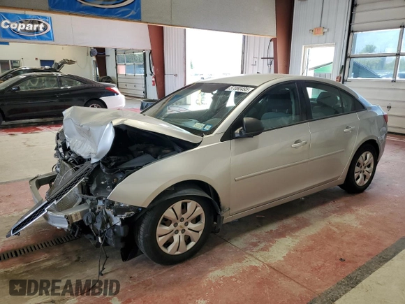 2015 Chevrolet Cruze LS with VIN 1G1PA5SG0F7185162, listed as a Copart auction lot 57080495 with 63,811 mi miles and Salvage Title. Bid and sale history available at DreamBid. Image 1.