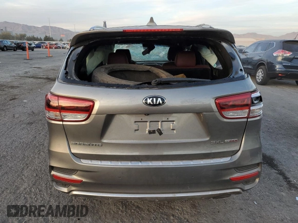 2016 Kia Sorento SXL with VIN 5XYPK4A12GG032749, listed as a Copart auction lot 85114774 with 111,220 mi miles and Salvage Title. Bid and sale history available at carsss.com. Image 6.
