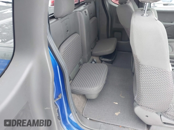 2015 Nissan Frontier SV with VIN 1N6AD0CWXFN717667, listed as a IAAI auction lot 41566217 with 117,236 mi miles and . Bid and sale history available at DreamBid. Image 8.