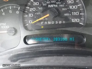 2003 Chevrolet Tahoe Z71 with VIN 1GNEK13Z03R240494, listed as a IAAI auction lot 42075566 with 203,398 mi miles. Bid and sale history available at carsss.com. Image 7.