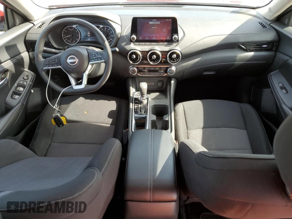 2024 Nissan Sentra SV with VIN 3N1AB8CV2RY338963, listed as a Copart auction lot 61761405 with 33,309 mi miles and Clean title. Bid and sale history available at DreamBid. Image 8.