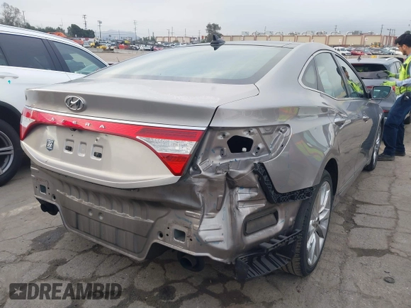 2012 Hyundai Azera with VIN KMHFH4JG8CA157582, listed as a IAAI auction lot 41771113 with 113,392 mi miles and . Bid and sale history available at carsss.com. Image 4.