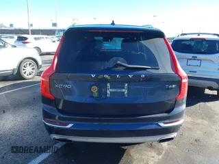 2017 Volvo XC90 Inscription with VIN YV4A22PL7H1142570, listed as a IAAI auction lot 41173079 with 165,647 mi miles. Bid and sale history available at carsss.com. Image 16.