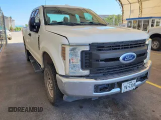 2019 Ford F-250 XL with VIN 1FT7X2B64KEE42034, listed as a IAAI auction lot 42716725 with 170,756 mi miles and . Bid and sale history available at DreamBid. Image 14.