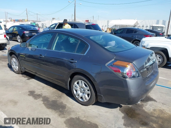 2010 Nissan Altima 2.5 S with VIN 1N4AL2AP4AN407526, listed as a IAAI auction lot 42023930 with 117,628 mi miles. Bid and sale history available at carsss.com. Image 3.