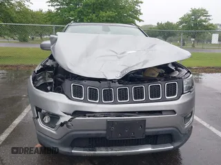 2018 Jeep Compass Limited с VIN 3C4NJDCB5JT349229, выставлен на аукционе IAAI как лот 42468396 с пробегом 91 298 миль миль и . История ставок и продаж доступна на DreamBid. Изображение 6.