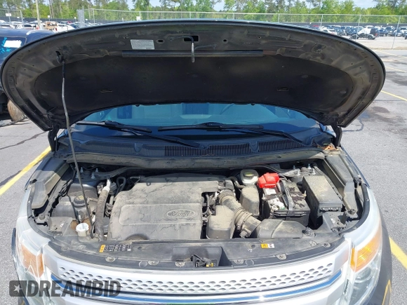 2015 Ford Explorer XLT with VIN 1FM5K8D89FGC34017, listed as a IAAI auction lot 42000904 with 164,374 mi miles and . Bid and sale history available at carsss.com. Image 10.