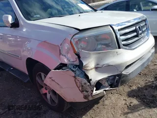 2013 Honda Pilot Touring with VIN 5FNYF3H95DB012903, listed as a IAAI auction lot 41732433 with 160,805 mi miles and . Bid and sale history available at carsss.com. Image 6.