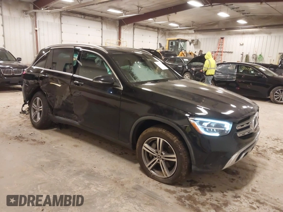 2022 Mercedes-Benz GLC 300 with VIN W1N0G8EB8NV370264, listed as a IAAI auction lot 41867375 with 16,548 mi miles and . Bid and sale history available at DreamBid. Image 1.