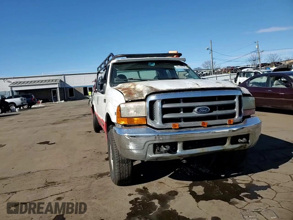 1999 Ford F-250 XL with VIN 1FTNX21L0XEB46210, listed as a Copart auction lot 45749725 with 221,529 mi miles and Salvage title. Bid and sale history available at DreamBid. Image 11.