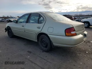 1998 Nissan Altima XE with VIN 1N4DL01D8WC251694, listed as a Copart auction lot 48086535 with 254,686 mi miles and Salvage Title. Bid and sale history available at carsss.com. Image 2.