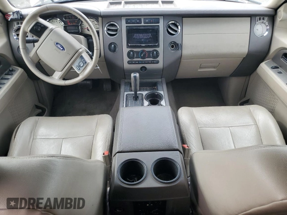 2014 Ford Expedition Max XLT z VIN 1FMJK1J55EEF63419, wystawiony jako Copart lot #62388985 z przebiegiem 181 246 mil mil oraz Czysty tytuł • Clean title. Historia ofert i sprzedaży dostępna na DreamBid. Obrazek 8.