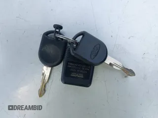 2006 Ford Escape XLT z VIN 1FMYU03146KB77722, wystawiony jako IAAI lot #42580276 z przebiegiem 135 660 mil mil oraz . Historia ofert i sprzedaży dostępna na DreamBid. Obrazek 11.