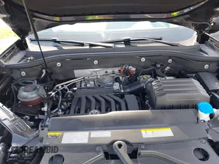 2021 Volkswagen Atlas SE with VIN 1V2WR2CA1MC607768, listed as a IAAI auction lot 42518885 with 49,286 mi miles and . Bid and sale history available at DreamBid. Image 10.