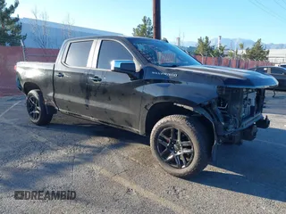 2021 Chevrolet Silverado 1500 LT with VIN 1GCPWCED4MZ437284, listed as a IAAI auction lot 41637621 with 27,931 mi miles and . Bid and sale history available at DreamBid. Image 1.