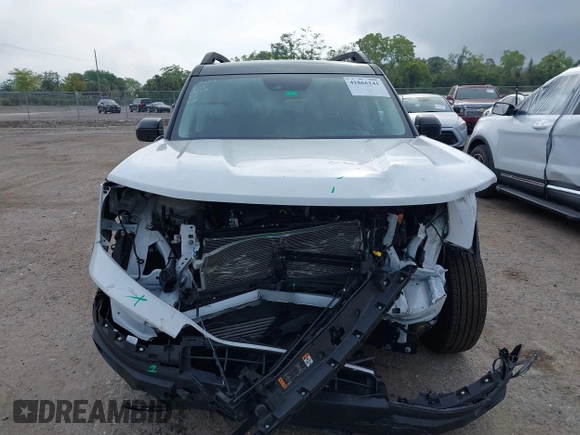 2024 Ford Bronco Sport Outer Banks z VIN 3FMCR9C67RRE17020, wystawiony jako IAAI lot #41866241 z przebiegiem 13 037 mil mil oraz . Historia ofert i sprzedaży dostępna na DreamBid. Obrazek 12.