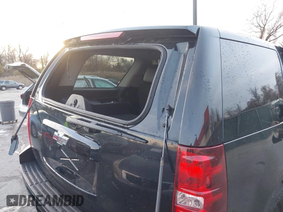 2011 Chevrolet Tahoe Commercial с VIN 1GNLC2E08BR237480, выставлен на аукционе IAAI как лот 40892503 с пробегом 131 015 миль миль и . История ставок и продаж доступна на DreamBid. Изображение 20.