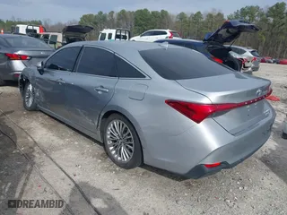 2019 Toyota Avalon Hybrid Limited with VIN 4T1B21FB3KU009106, listed as a IAAI auction lot 41757436 with 107,459 mi miles. Bid and sale history available at carsss.com. Image 3.