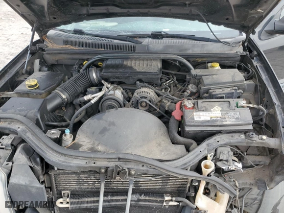 2005 Jeep Grand Cherokee Laredo with VIN 1J4GS48K15C540480, listed as a Copart auction lot 48305725 with 270,649 mi miles and Clean Title. Bid and sale history available at carsss.com. Image 13.
