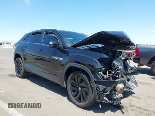 2022 Volkswagen Atlas SE z VIN 1V2KE2CA8NC220310, wystawiony jako IAAI lot #42218718 z przebiegiem 28 603 mil mil oraz . Historia ofert i sprzedaży dostępna na DreamBid. Obrazek 1.