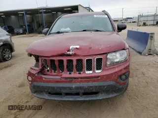 2016 Jeep Compass Sport with VIN 1C4NJCBB5GD548761, listed as a Copart auction lot 76425324 with 101,313 mi miles and Salvage title. Bid and sale history available at DreamBid. Image 5.