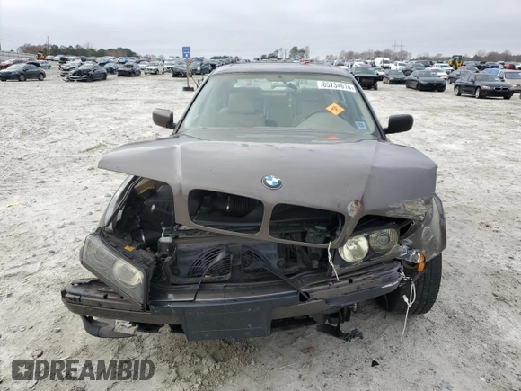 1997 BMW 7 Series 740il with VIN WBAGJ8325VDM01757, listed as a Copart auction lot 85734614 with 190,453 mi miles and Non Repairable. Bid and sale history available at carsss.com. Image 5.