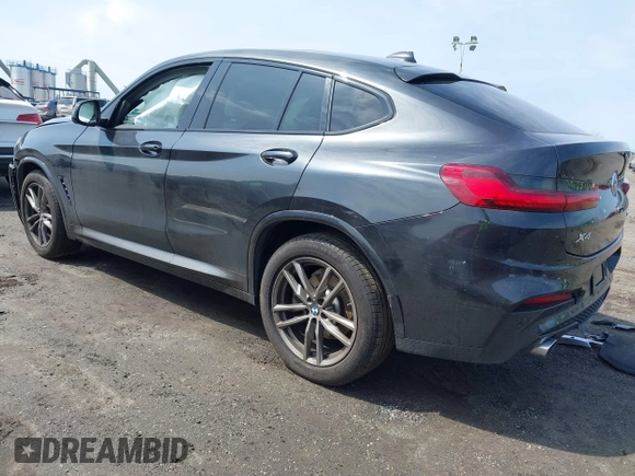 2021 BMW X4 xDrive30i z VIN 5UX2V1C02M9G88260, wystawiony jako IAAI lot #41991270 z przebiegiem 48 817 mil mil oraz . Historia ofert i sprzedaży dostępna na DreamBid. Obrazek 3.