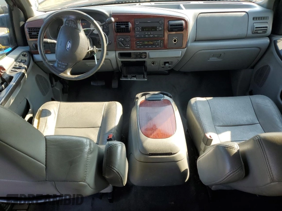 2006 Ford F-250 XL with VIN 1FTSW21536EA41022, listed as a Copart auction lot 62301375 with 122,922 mi miles and Salvage title. Bid and sale history available at DreamBid. Image 8.