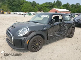 2022 MINI Hardtop Cooper SE z VIN WMW13DJ07N2R64881, wystawiony jako Copart lot #59420455 z przebiegiem 33 750 mil mil oraz Szkoda całkowita • Salvage title. Historia ofert i sprzedaży dostępna na DreamBid. Obrazek 1.