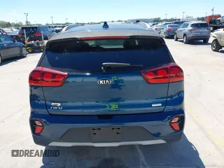 2021 Kia Niro LX with VIN KNDCB3LC1M5471386, listed as a IAAI auction lot 41752763 with 34,609 mi miles. Bid and sale history available at carsss.com. Image 17.