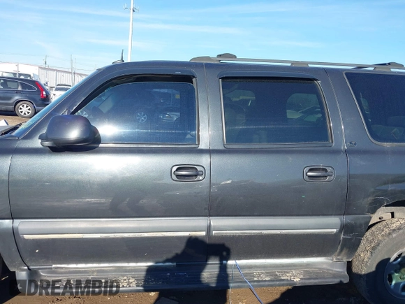 2003 Chevrolet Suburban LT with VIN 3GNFK16ZX3G236355, listed as a IAAI auction lot 38329078 with 248,228 mi miles and . Bid and sale history available at DreamBid. Image 14.