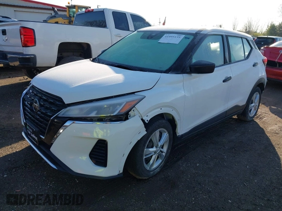 2021 Nissan Kicks S with VIN 3N1CP5BV2ML483629, listed as a IAAI auction lot 41995135 with 77,650 mi miles. Bid and sale history available at carsss.com. Image 2.