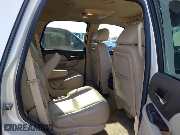 2010 GMC Yukon Denali with VIN 1GKUKEEF1AR224997, listed as a IAAI auction lot 42056472 with 81,314 mi miles. Bid and sale history available at carsss.com. Image 8.