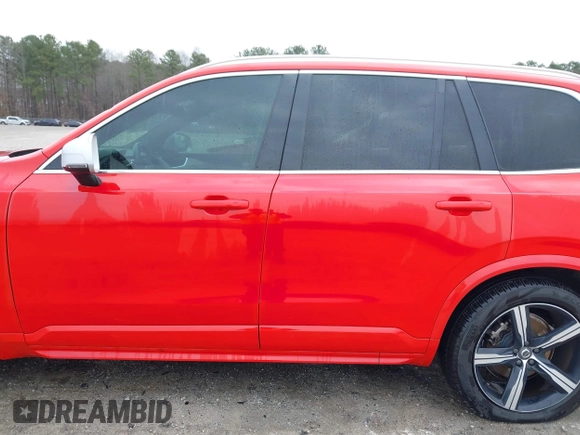 2016 Volvo XC90 T6 R-Design z VIN YV4A22PM7G1054741, wystawiony jako IAAI lot #41734147 z przebiegiem 153 702 mil mil oraz . Historia ofert i sprzedaży dostępna na DreamBid. Obrazek 14.