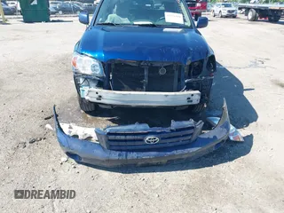 2006 Toyota Highlander w/3rd Row z VIN JTEEP21A660158710, wystawiony jako IAAI lot #42276144 z przebiegiem 260 158 mil mil oraz . Historia ofert i sprzedaży dostępna na DreamBid. Obrazek 13.