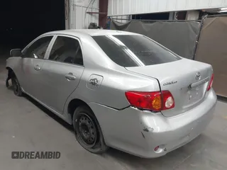 2010 Toyota Corolla z VIN 1NXBU4EE6AZ290694, wystawiony jako IAAI lot #42288917 z przebiegiem Nie podano mil oraz . Historia ofert i sprzedaży dostępna na DreamBid. Obrazek 3.