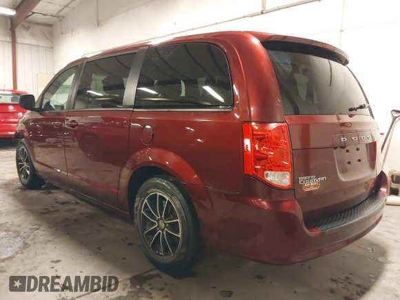 2018 Dodge Grand Caravan SE Plus with VIN 2C4RDGBG0JR200575, listed as a IAAI auction lot 41596033 with 137,523 mi miles and . Bid and sale history available at DreamBid. Image 3.