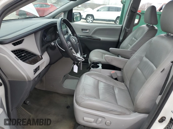 2015 Toyota Sienna Ltd with VIN 5TDDK3DC0FS110909, listed as a Copart auction lot 49614335 with 204,633 mi miles and Clean Title. Bid and sale history available at carsss.com. Image 7.