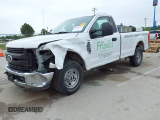 2017 Ford F-250 XL with VIN 1FTBF2A66HEF13905, listed as a IAAI auction lot 42339376 with 116,514 mi miles and . Bid and sale history available at DreamBid. Image 21.