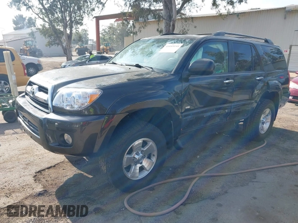 2008 Toyota 4Runner SR5 with VIN JTEZU14R18K022062, listed as a IAAI auction lot 41055144 with 161,842 mi miles. Bid and sale history available at carsss.com. Image 2.